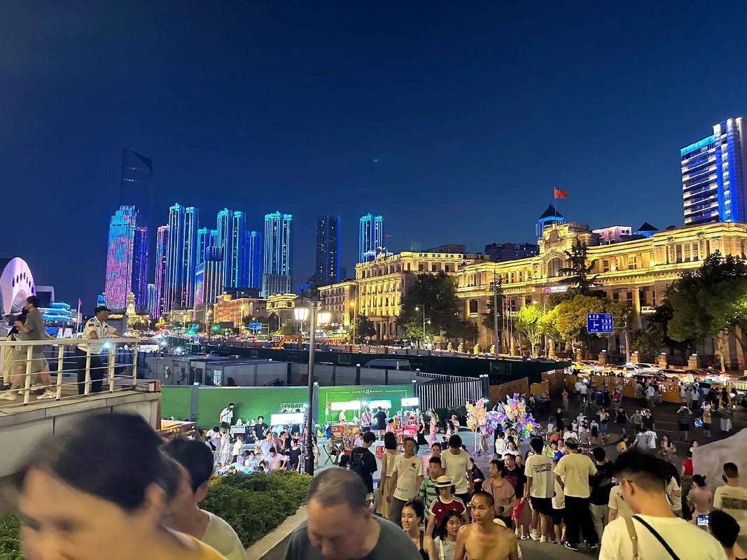武汉夜生活night_武汉夜生活体验_武汉夜生活2019